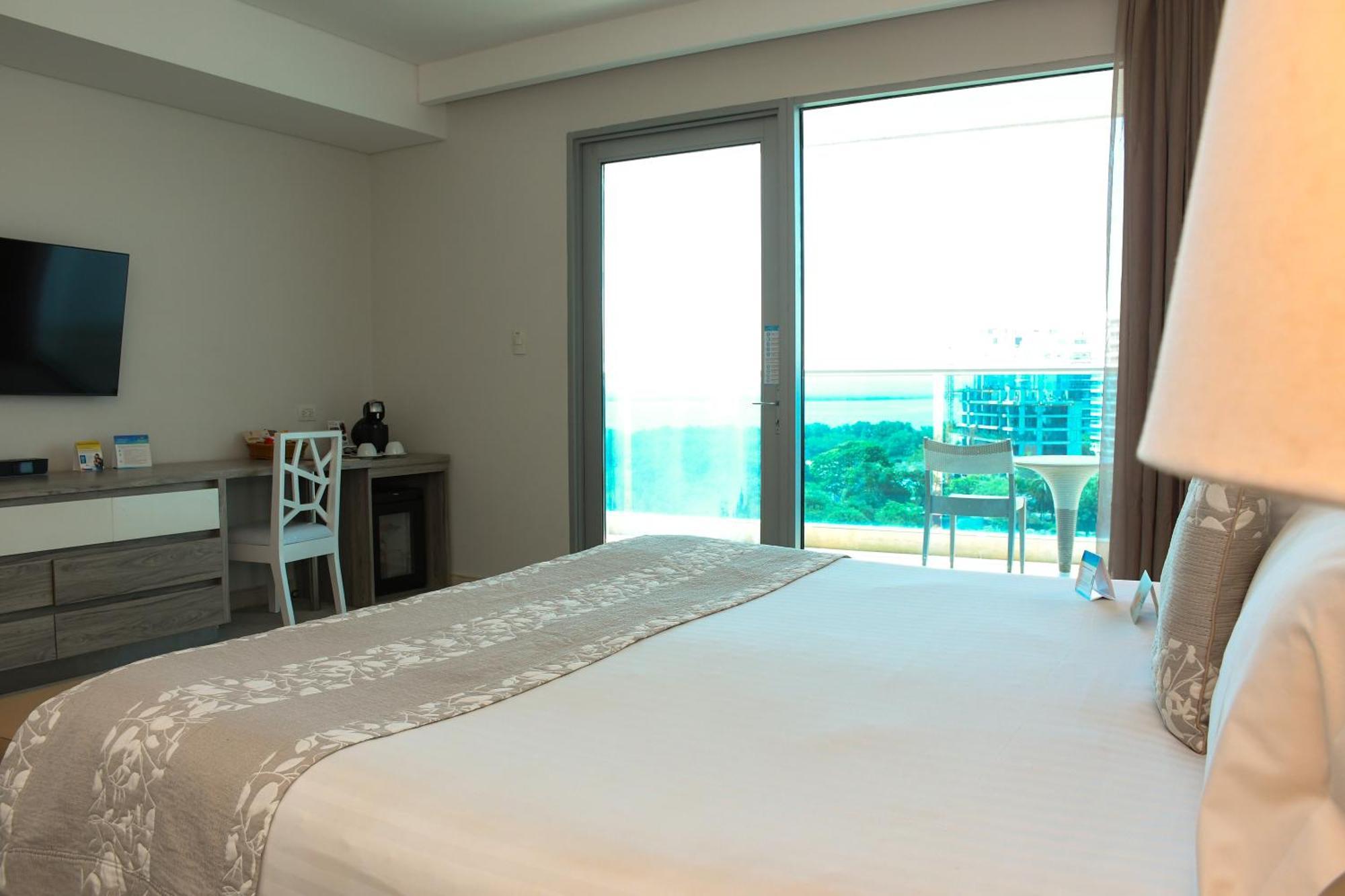 Americas Torre Del Mar Cartagena