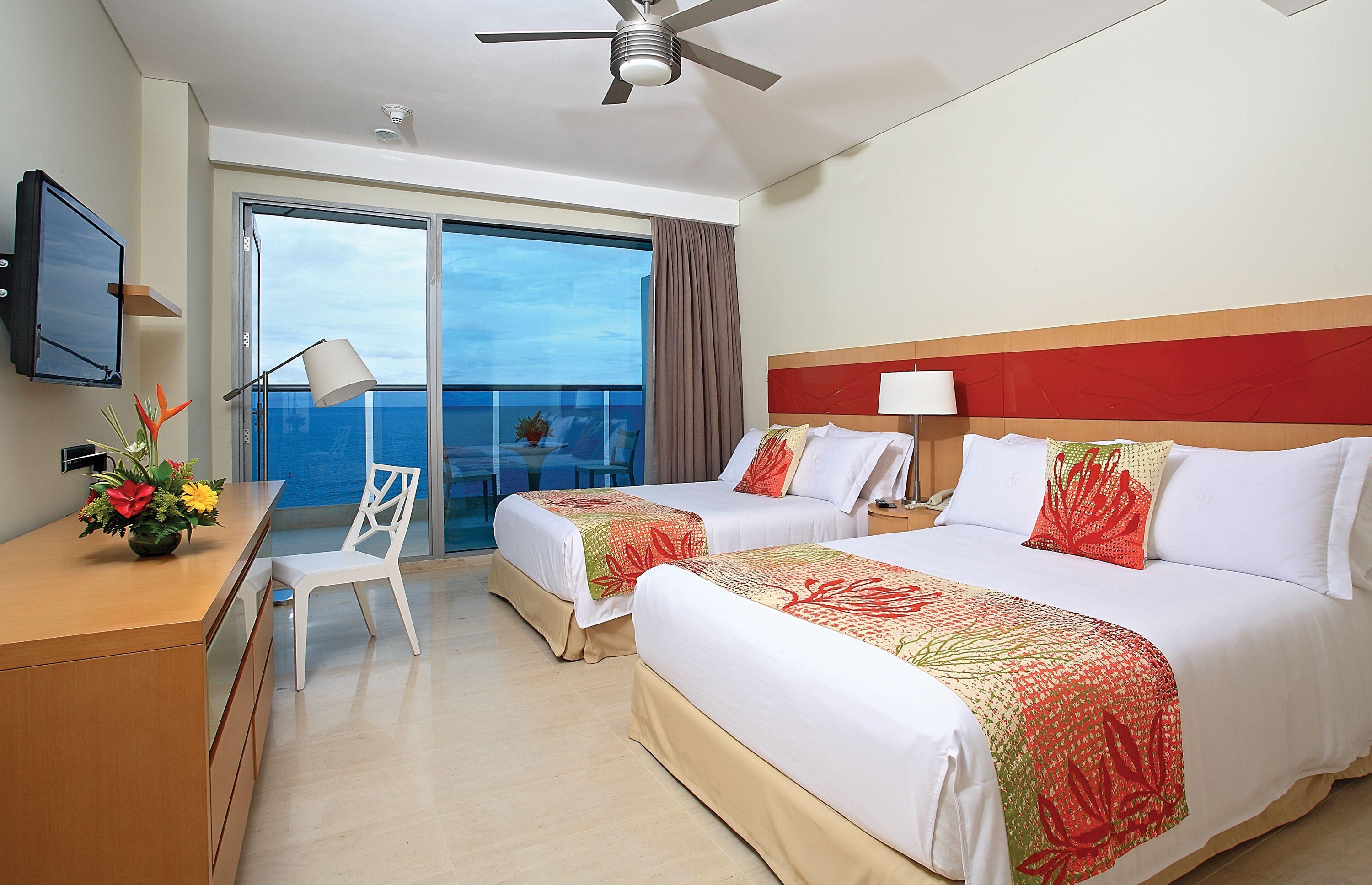 Americas Torre Del Mar