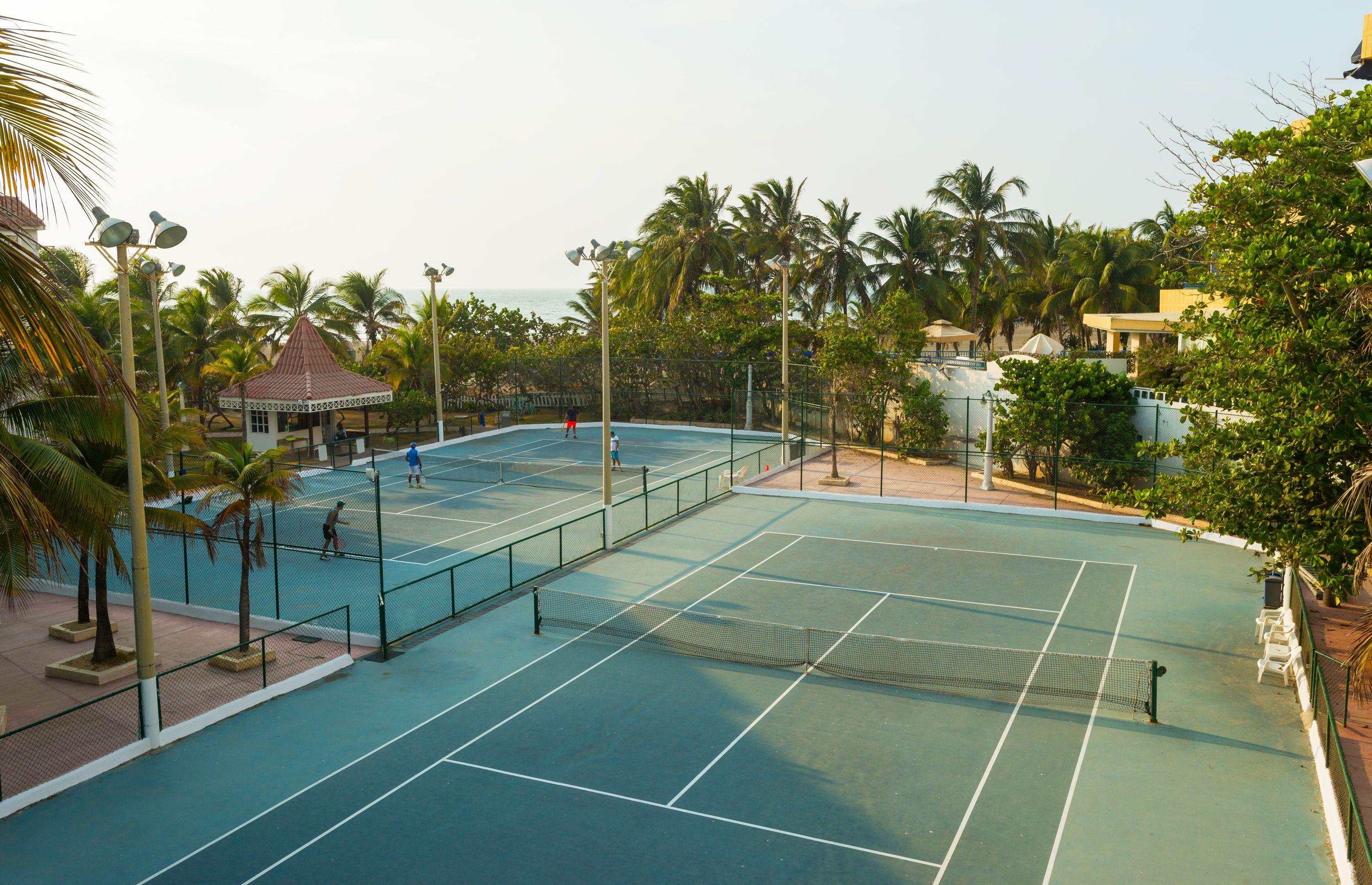 Hotel Americas Torre Del Mar 5*