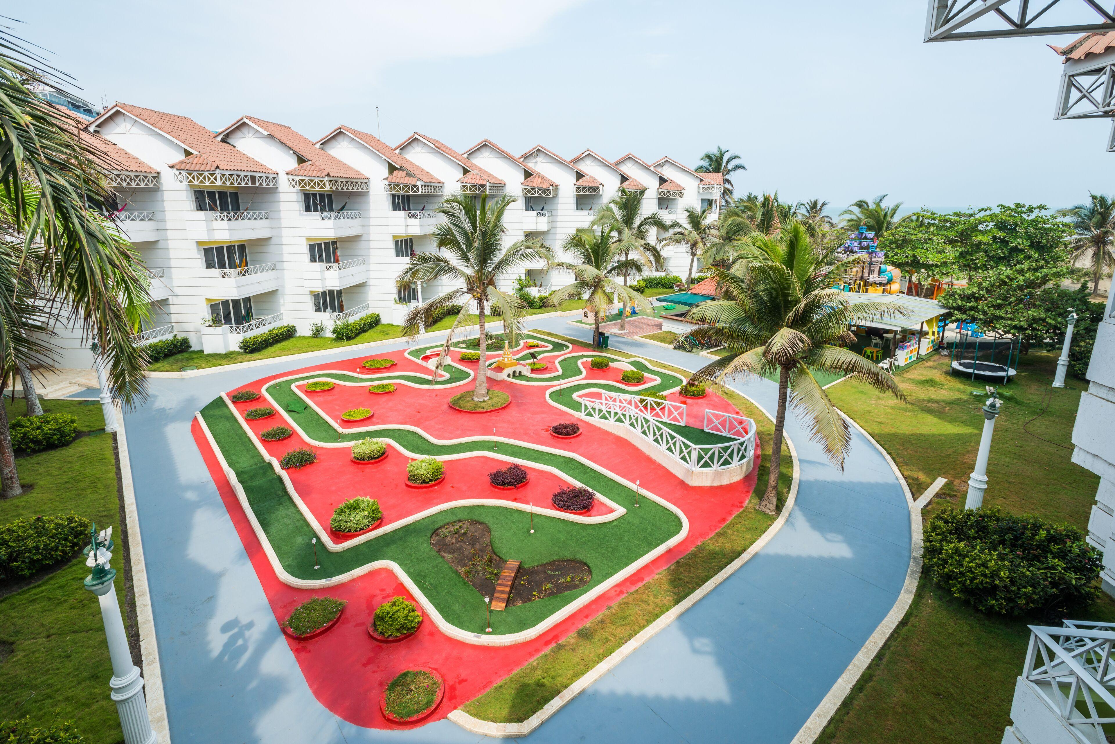 Hotel Americas Torre Del Mar 5*