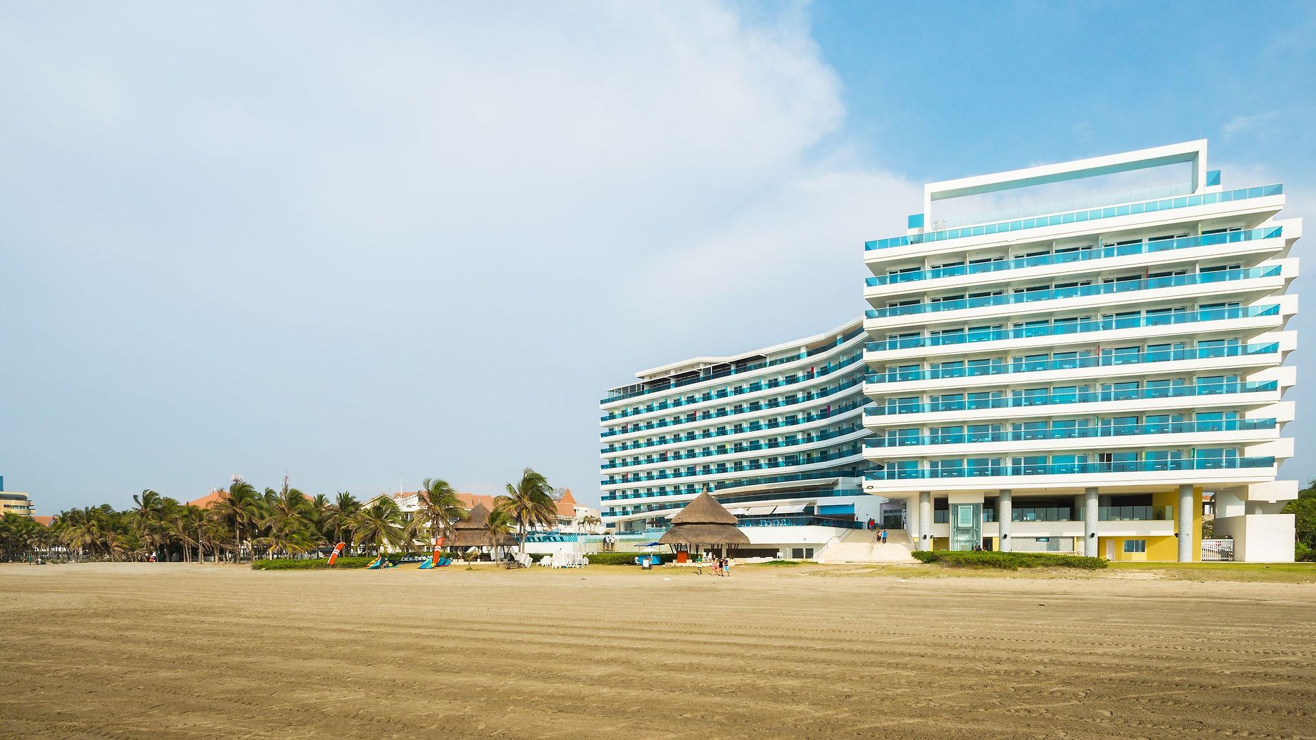 Hotel Americas Torre Del Mar 5*