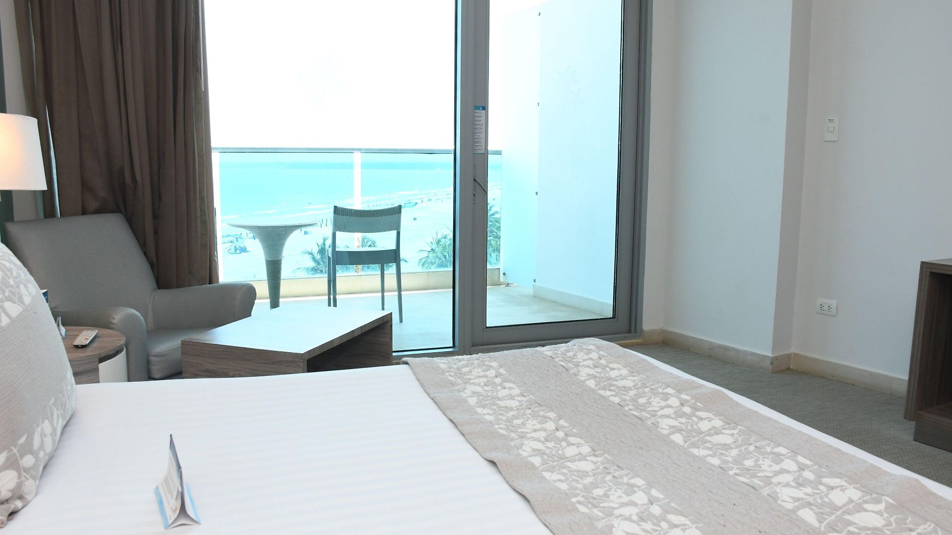 Hotel Americas Torre Del Mar 5*
