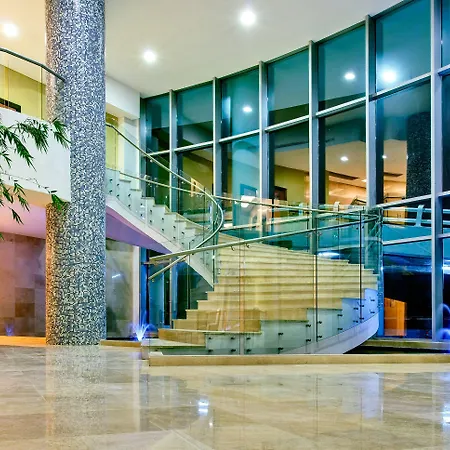 Americas Torre Del Mar 5*