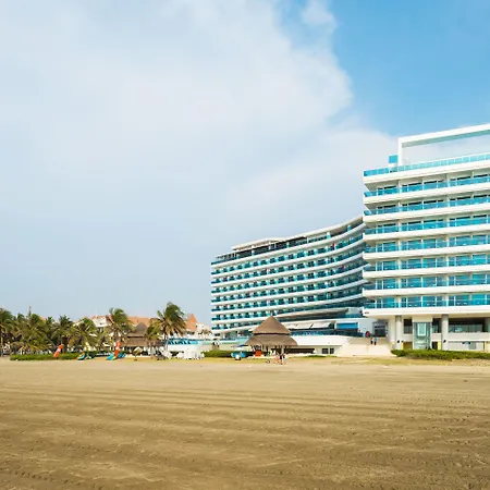 Hotel Americas Torre Del Mar 5*
