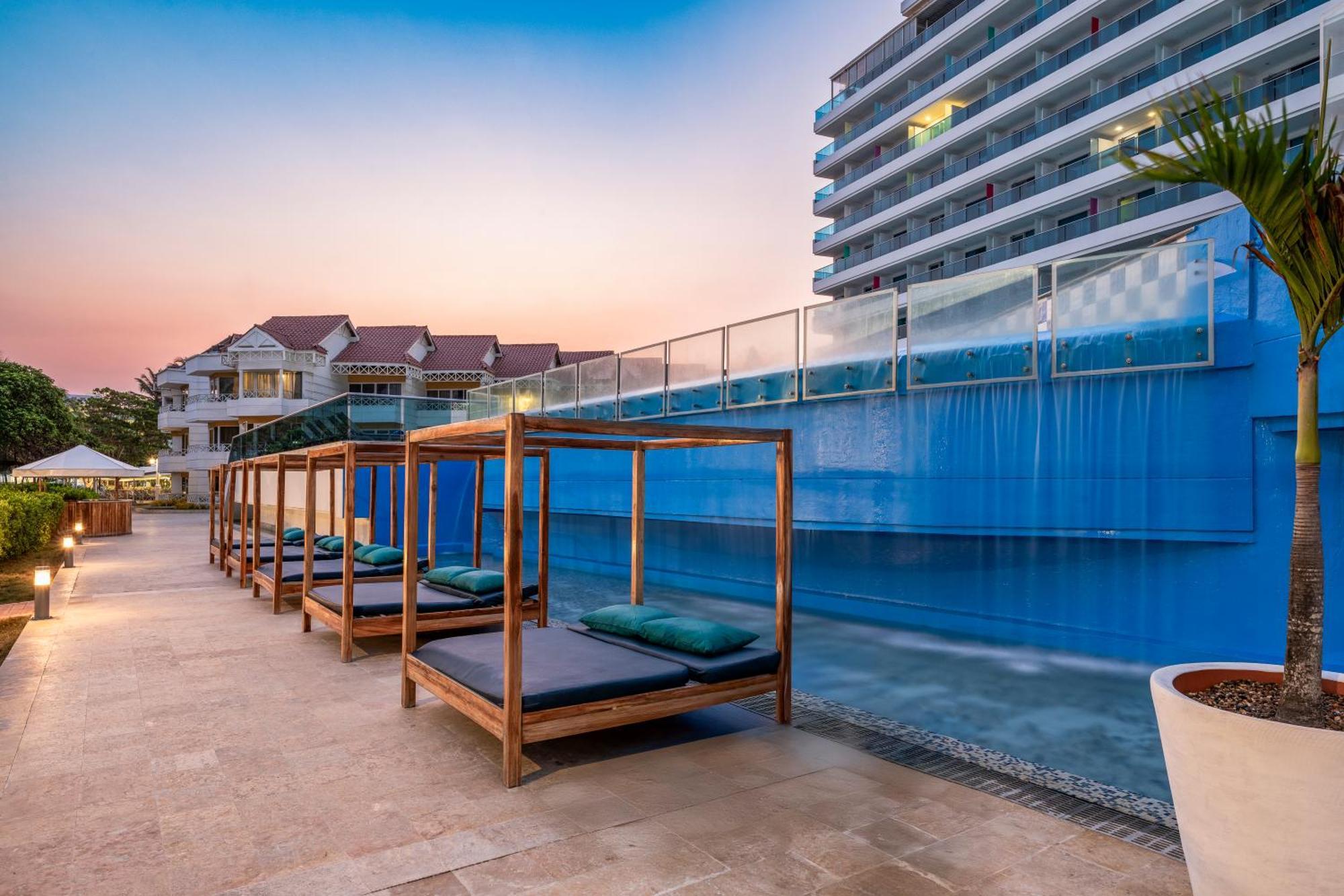 Americas Torre Del Mar Cartagena